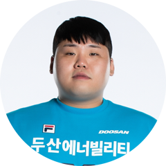 김동욱